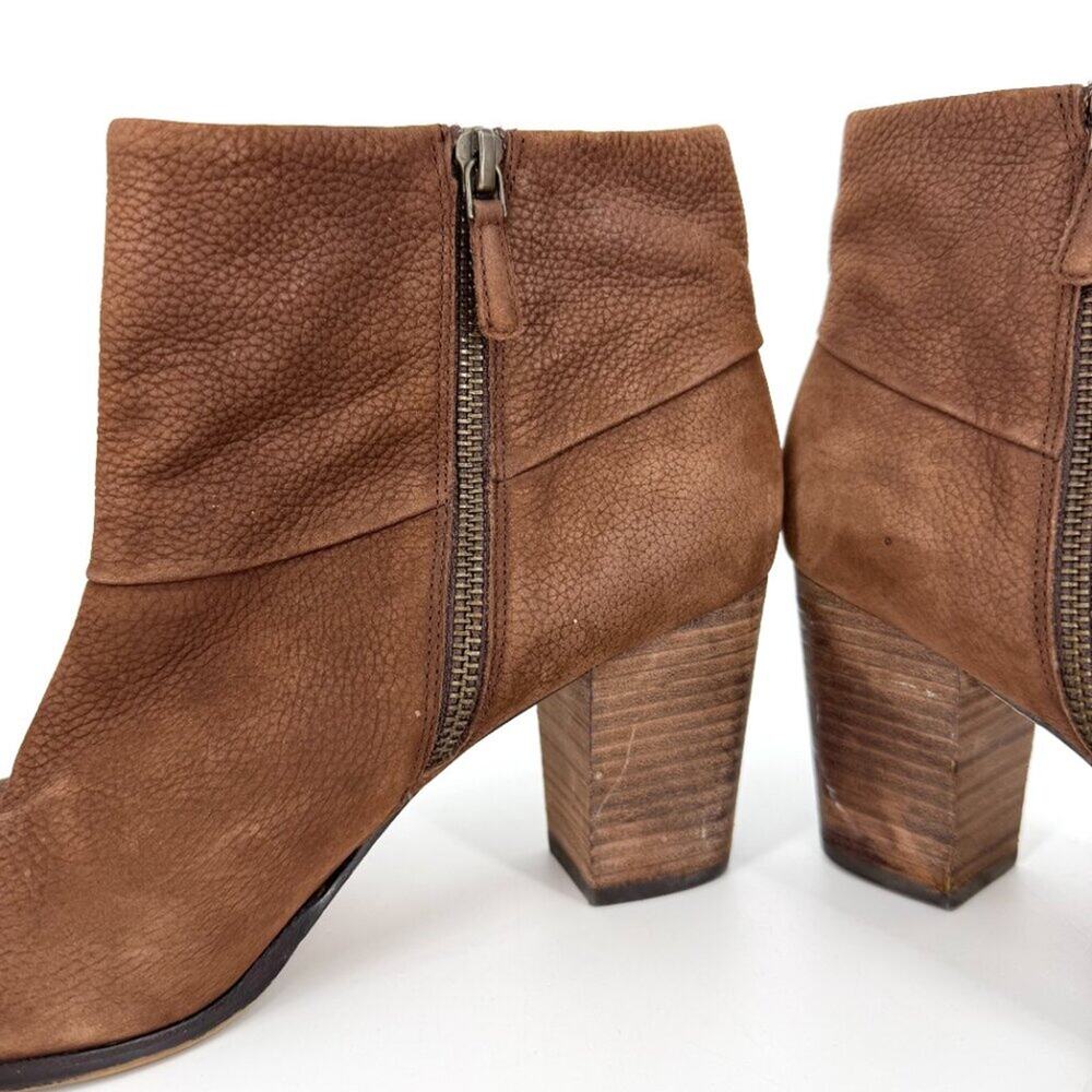 Cole Haan Nike Air Cassidy Ankle Booties Worn Leather Stacked Heel Brown 9.5 - Picture 5 of 11